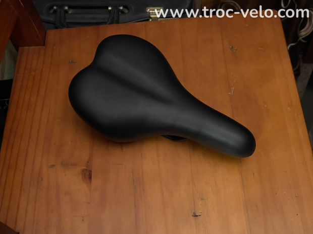 Selle DDK 155X260mm. Livraison offerte ! - 1