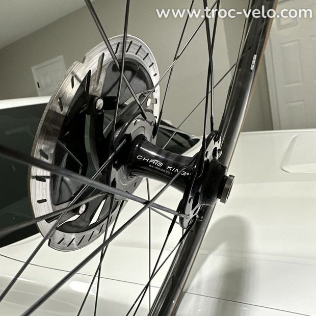 Enve SES 3.4 Disc, moyeux Chris King R45 tubless. - 2