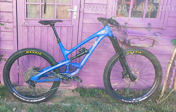A vendre VTT YT CAPRA de 2020 en taille L