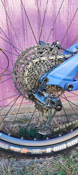 A vendre VTT YT CAPRA de 2020 en taille L - 2