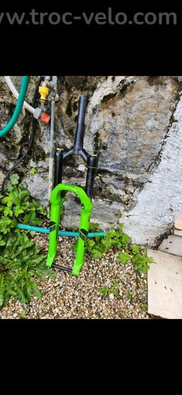 Fourche DVO Diamond D1 - 160mm