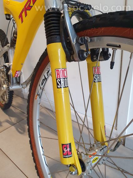 VTT Vintage de collection : TREK OCLV Y33 modèle 1996 -taille M/L - équipé SHIMANO XTR - Roues MAVIC - 6