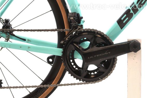 Produit Reconditionne    Bianchi Specialissima Comp Di2 12v    Bleu   Velo De Route   Tres Bon Etat - 4