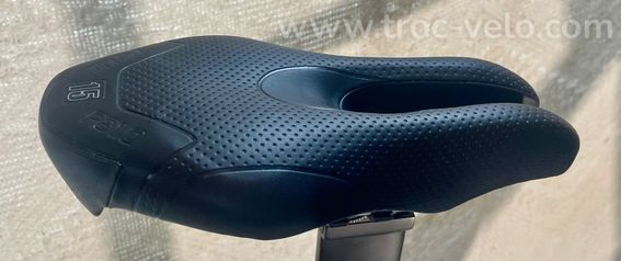GIANT TRINITY ADVANCED SL TT 2025 – Taille M – Shimano Ultegra Di2 12v – Monoplateau 62 dents - 4