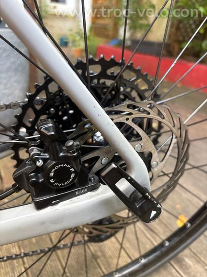 Vélo carbone polyvalent Canyon Roadlite CF 8 [Vente ou échange] - 5