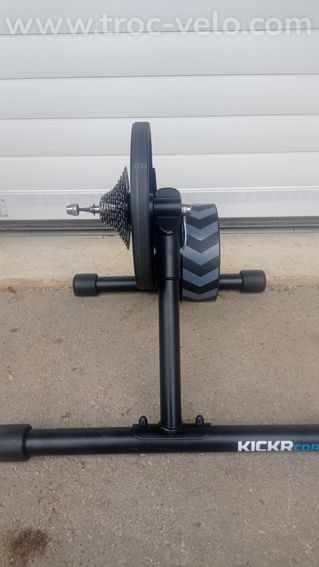 Home trainer Wahoo Kick Core - 4