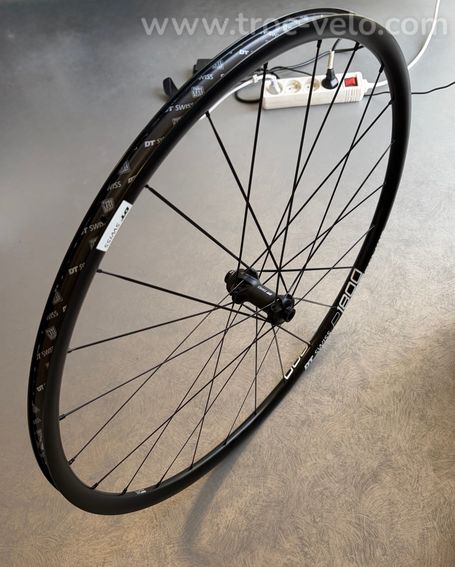 Roue avant DT SWISS P1800 spline - 2