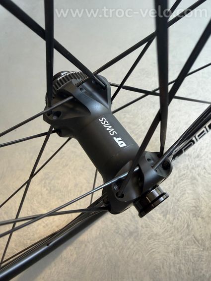 Roue avant DT SWISS P1800 spline - 3