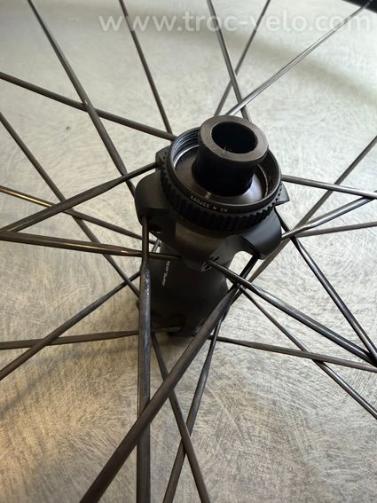 Roue avant DT SWISS P1800 spline - 5