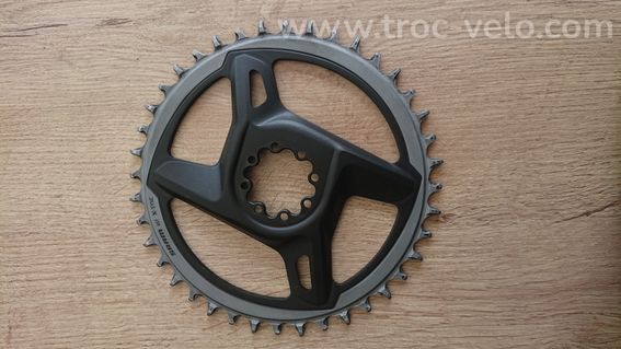 Mono plateau SRAM Force AXS 40