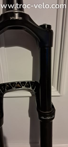 Fourche Rockshox Sector 150mm - 3