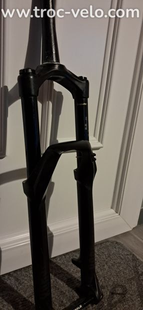 Fourche Rockshox Sector 150mm - 4