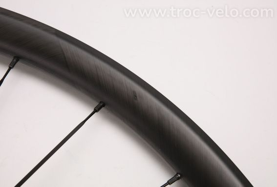Roue Avant Mavic Crossmax Xl R 29 Hg Carbone 15x110 Produit Reconditionne - 6