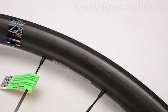 Roue Avant Mavic Crossmax Xl R 29 Hg Carbone 15x110 Produit Reconditionne - 7
