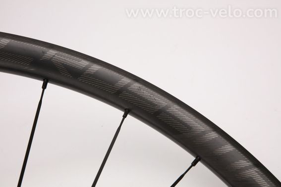 Roue Avant Mavic Crossmax Xl R 29 Hg Carbone 15x110 Produit Reconditionne - 10