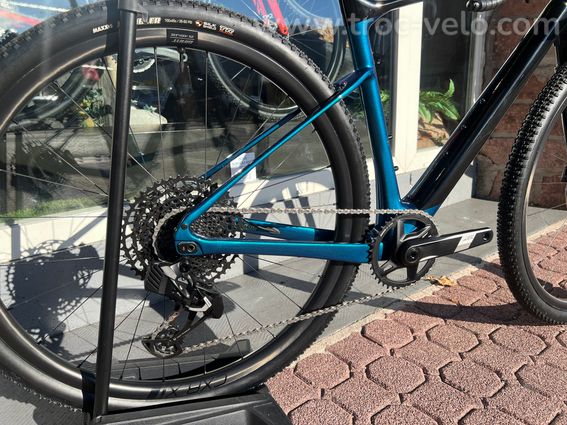 REVOLT X ADV PRO 2 - 4