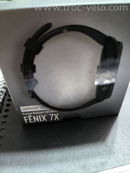 Garmin Fenix 7X Sapphire Solar + 3 Bracelet 51mm + Station Charge - 4