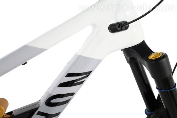 Produit Reconditionne Vtt Canyon Torque Cf Fabio Wibmer 2025 Tres Bon Etat - 9