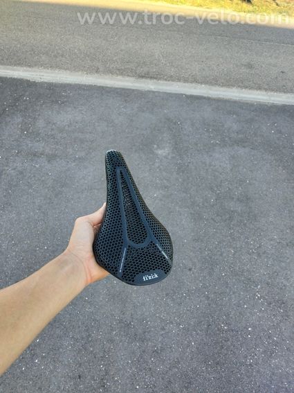 Selle vélo route Fizik Vento Argo R3 Adaptive 150mm - 2