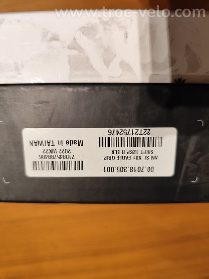 Manettes Grip Shift SRAM X01 12v neuves  - 3