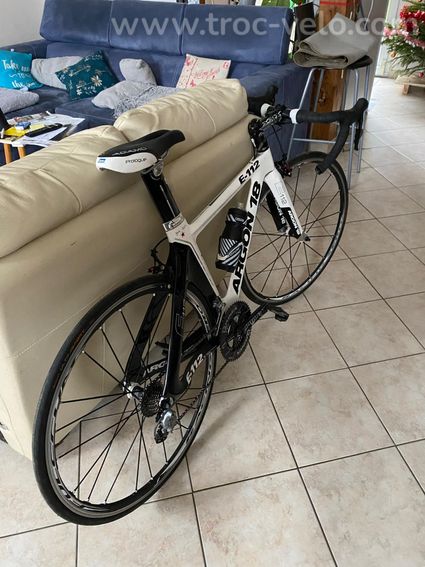 Vends Vélo route Argon E112