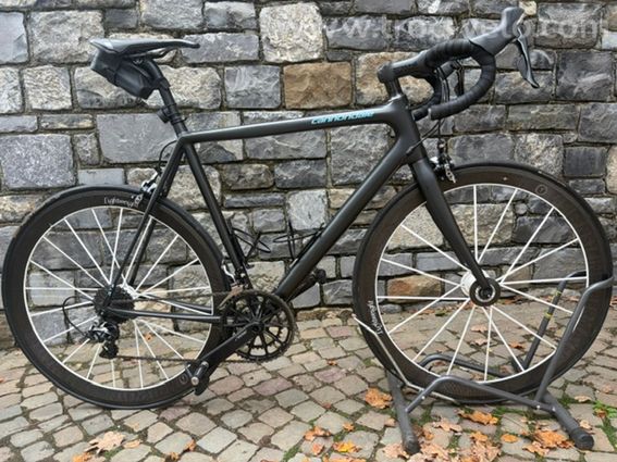 Exceptionnel : Cannondale (58) Supersix Evo Nano Black Edition, roues Lightweight Obermayer 5,4 kg