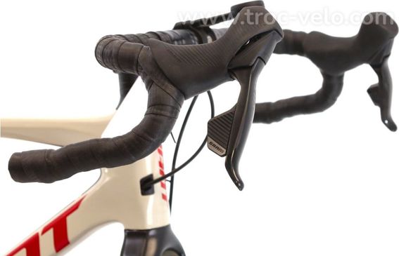 Produit Reconditionne Giant Revolt Advanced 2 Axs 12v Velo De Gravel Bon Etat - 6