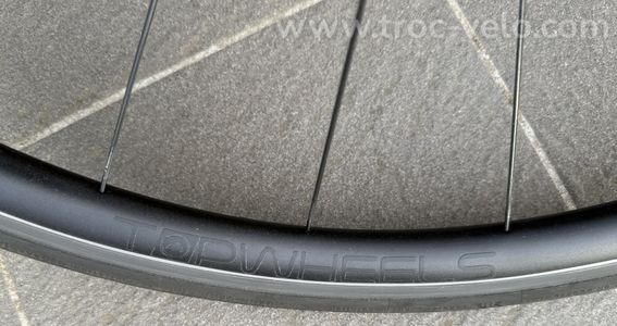 Roue avant 700C x 33, à patins, montage artisanale (TOPWHEELS) - 2