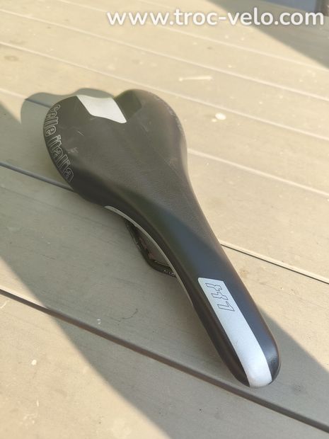 Selle de vélo selle Italia x1 - 1