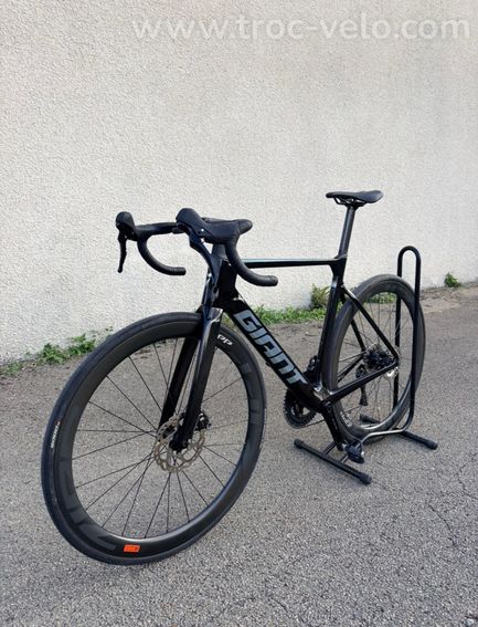 Vélo route Giant propel - 2