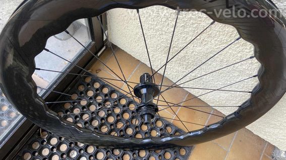 Roues carbones Elite Wheels 68DSS - 4
