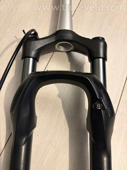 Fourche RockShox Judy Silver TK 29" - 100mm - Boost 15x110 - Pivot 17.6 cm - 5