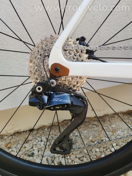 Velo route adris endurance di2 taille M  - 4