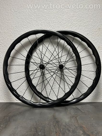 Evoride 35mm - rayons carbones - DT180 - 1195gr