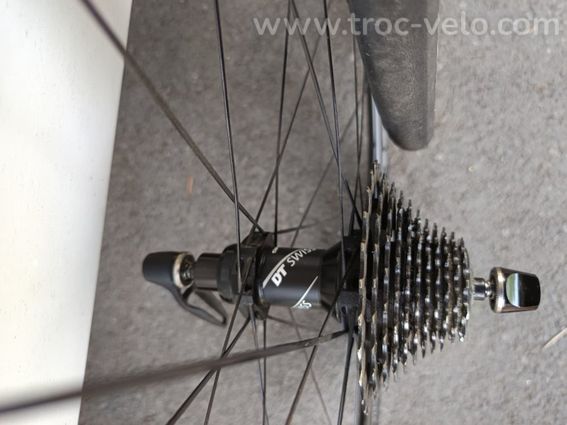 Roues Carbone DT Swiss Rc38 - 5