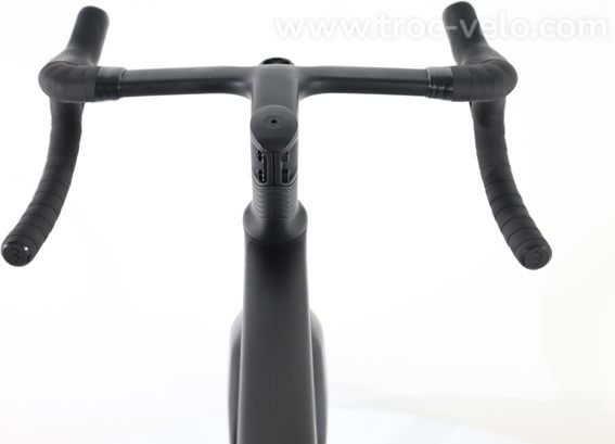 Produit Reconditionne    Velo De Route Cervelo R5 Dura Ace Di2 2025    Tres Bon Etat - 6