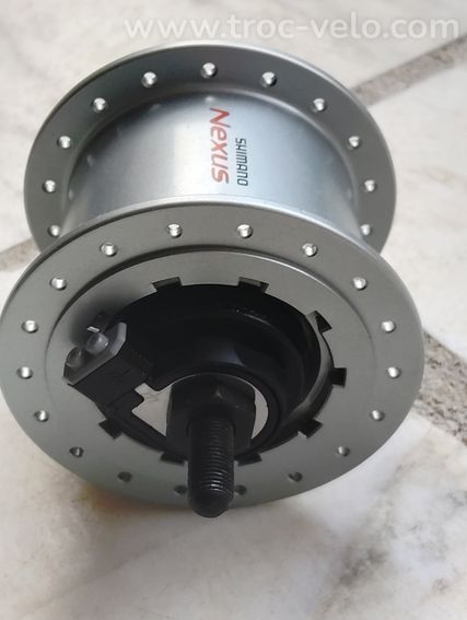 Nexus DH-C6000-3R Hub Dynamo - 2