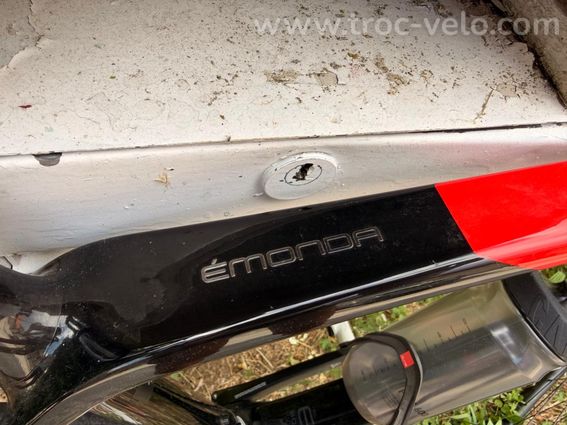 Vélo route Trek Emonda SL 6 Disc noir rouge 2022 Taille 54 - 5