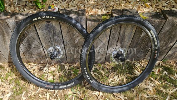 Paire de roues Duke 29 carbone boost