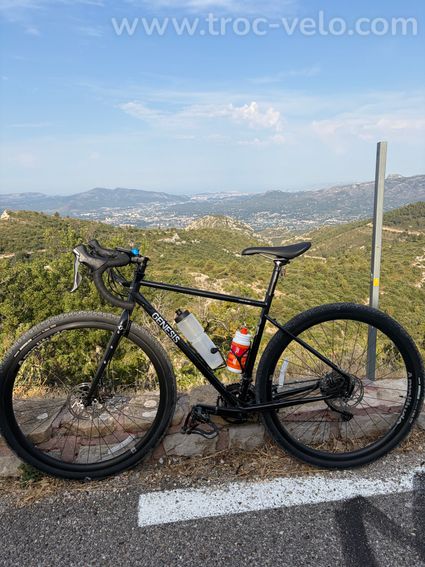 Genesis Croix de fer 20
