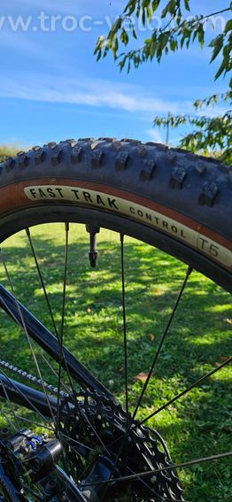 SPECIALIZED EPIC - 9