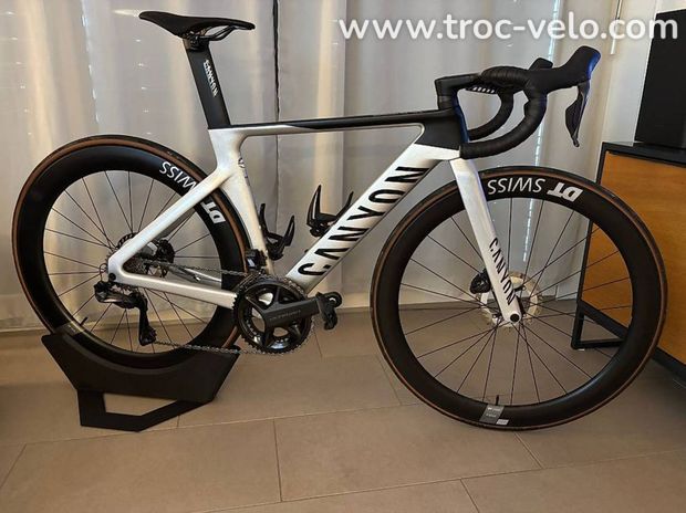 Canyon Aeroad CF SLX 8 Di2 / XS - 4