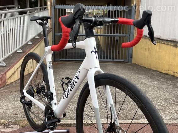 Vélo de course Wilier Triestina Granturismo SL RIVAL AXS TAILLE M