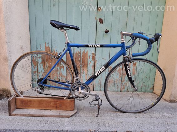 Vélo VITUS Basic