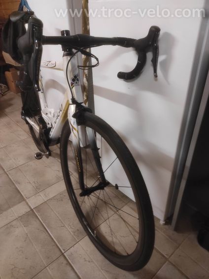 COLNAGO C64- Patins- DURA ACE DI2 11V- Roues Roval CLX 32 - 5