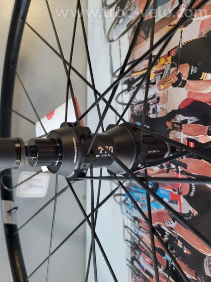 Roue DTSwiss P1800 Spline Patin - 3