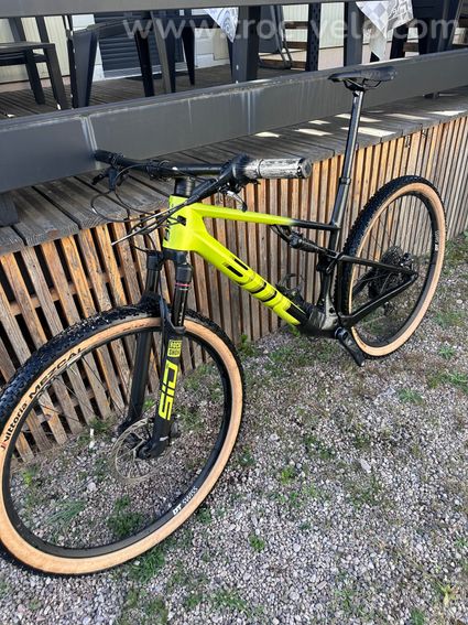  VTT BMC Fourstroke 01 Two - 3