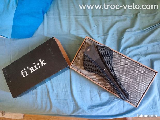 Selle Fizik Antares Versus Evo 00 Adaptive Noir 146mm carbone - 3