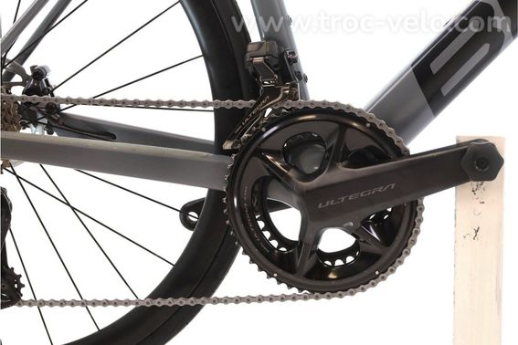 Produit Reconditionne    Bmc Teammachine Slr 01 Five Di2 12v    Gris   Velo De Route   Tres Bon Etat - 4