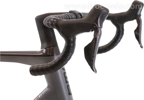Produit Reconditionne    Bmc Teammachine Slr 01 Five Di2 12v    Gris   Velo De Route   Tres Bon Etat - 6